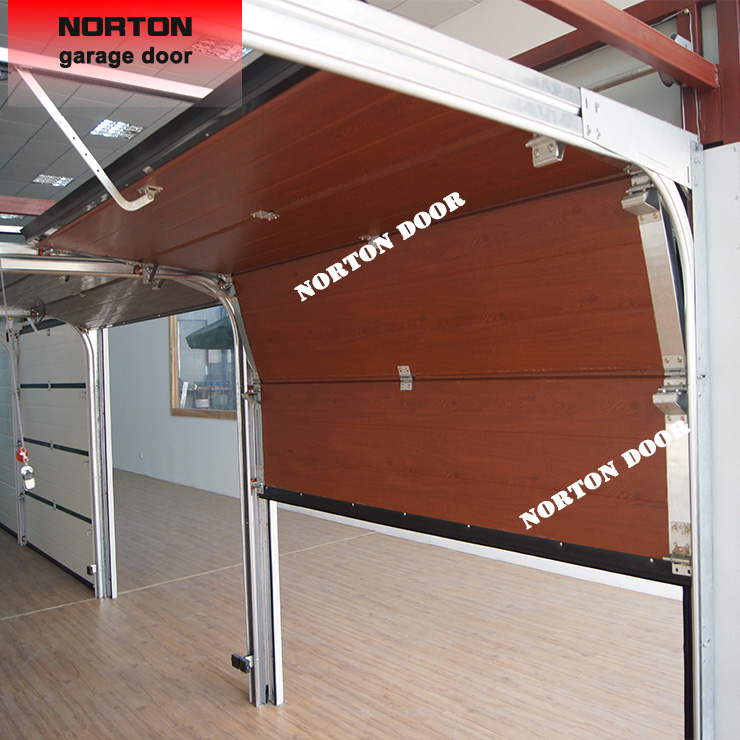 L'installazione impropria delle porte del garage comporta notevoli rischi per la sicurezza